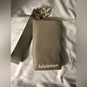 Lululemon Bay Leaf Wristlet Wallet